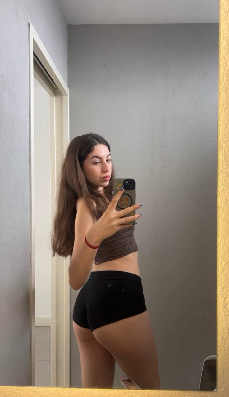 Amber in her underwear in Mosul